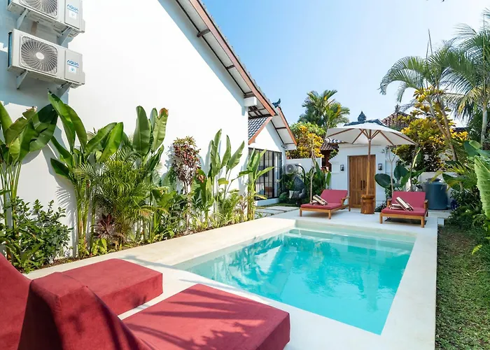 Milla Villa *